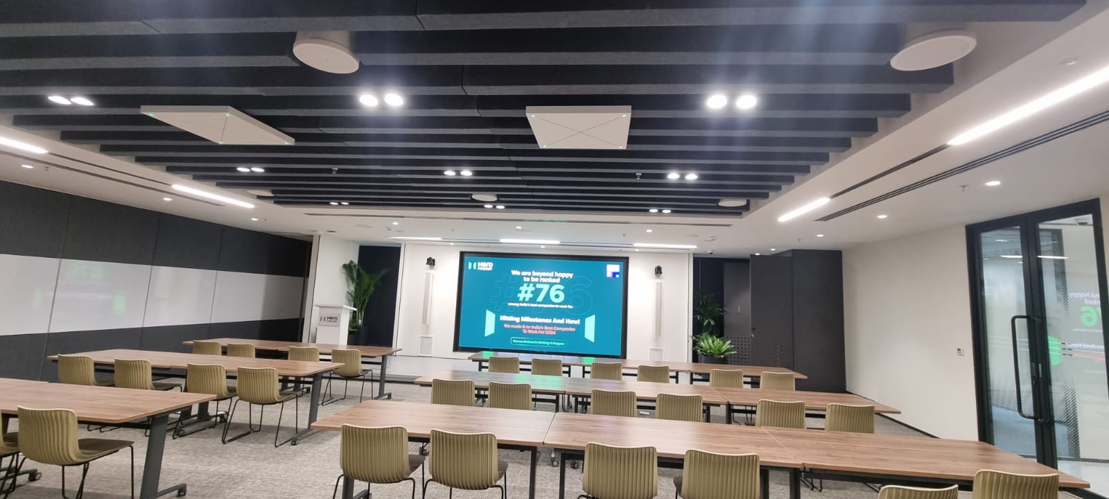 presentation-people-lecture-theatre-gurgaon-project-2