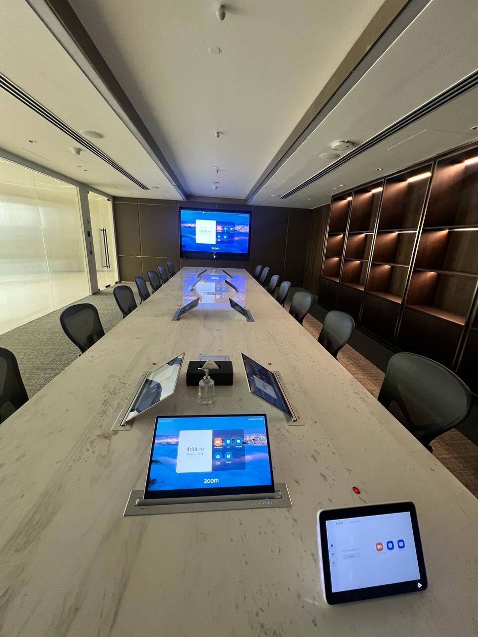 presentation-people-new-conference-room-gurgaon-project